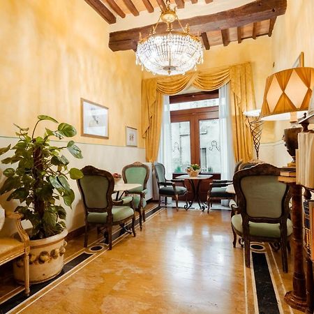 Hotel Palazzo Alexander Lucca Exteriér fotografie