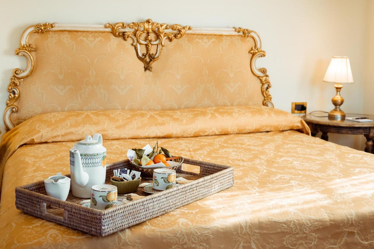 Hotel Palazzo Alexander Lucca Exteriér fotografie