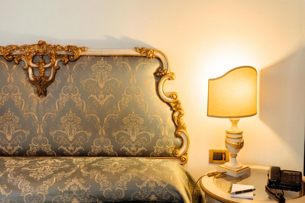 Hotel Palazzo Alexander Lucca Exteriér fotografie