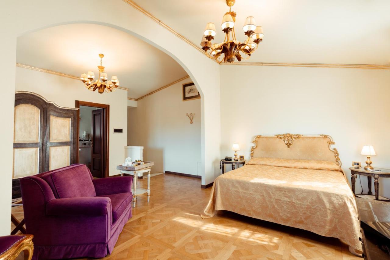 Hotel Palazzo Alexander Lucca Exteriér fotografie