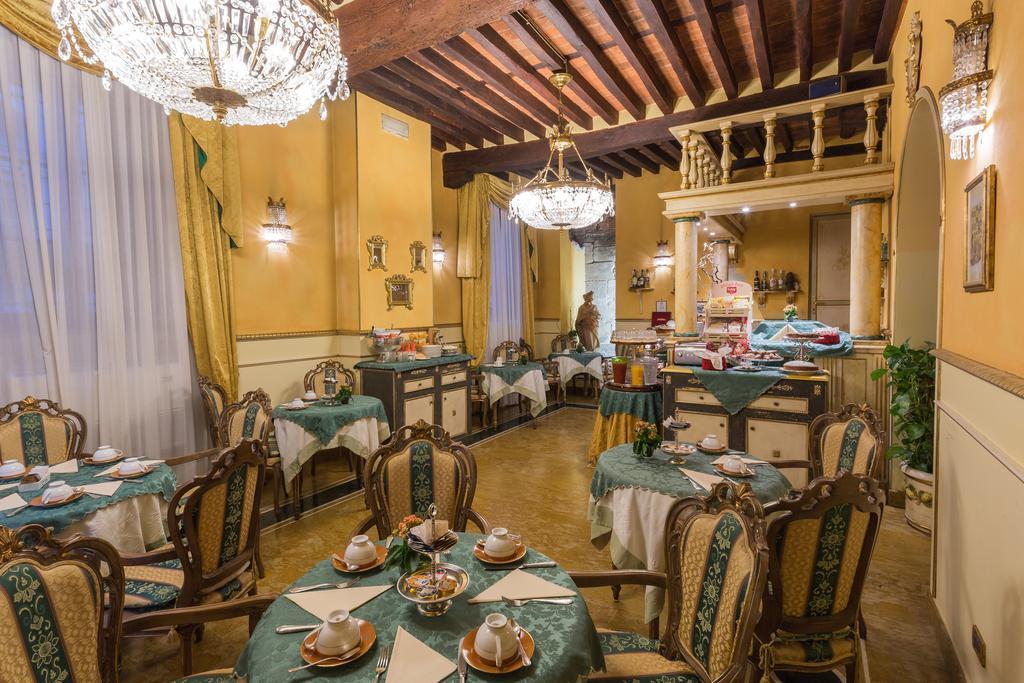 Hotel Palazzo Alexander Lucca Exteriér fotografie